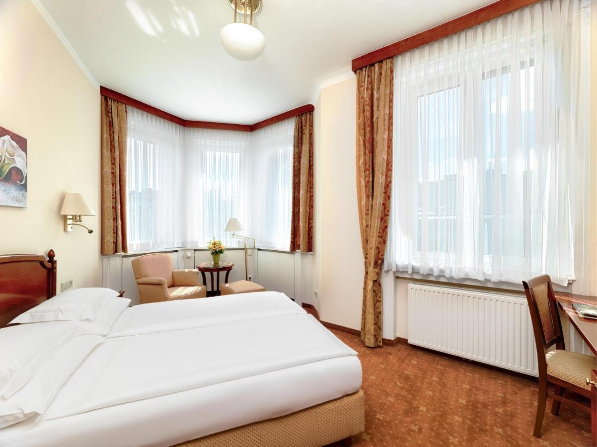 Hotel Erzherzog Rainer Виена Стая снимка