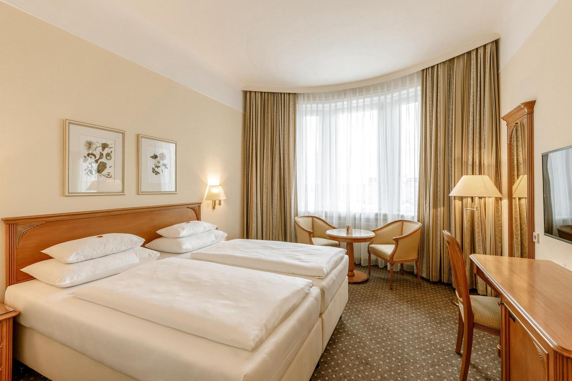 Hotel Erzherzog Rainer Виена Екстериор снимка